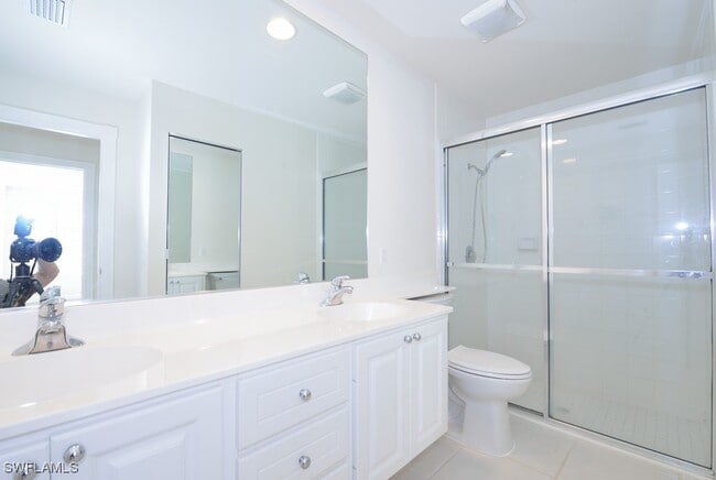 Building Photo - 4824 Lasqueti Way