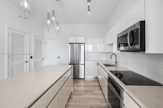 Building Photo - 101 Diplomat Pkwy