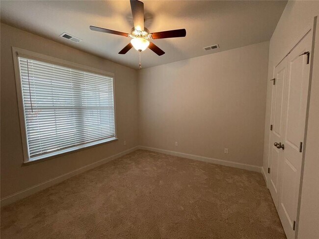 Building Photo - 4179 Wood Fern Ln