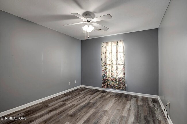 Building Photo - 1853 Tillery Square Ln