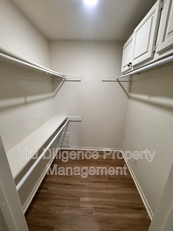 Building Photo - 14425 N Pennsylvania Ave