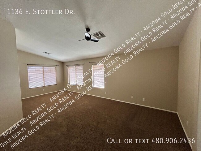 Building Photo - 1136 E Stottler Dr
