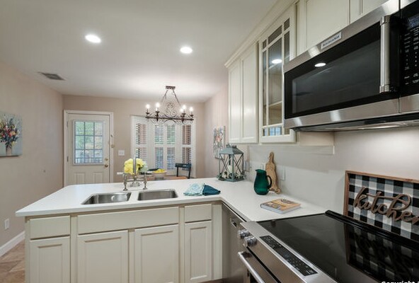 Building Photo - 201 Ellwood-874.4