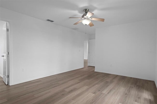 Building Photo - 9910 Island Harbor Dr