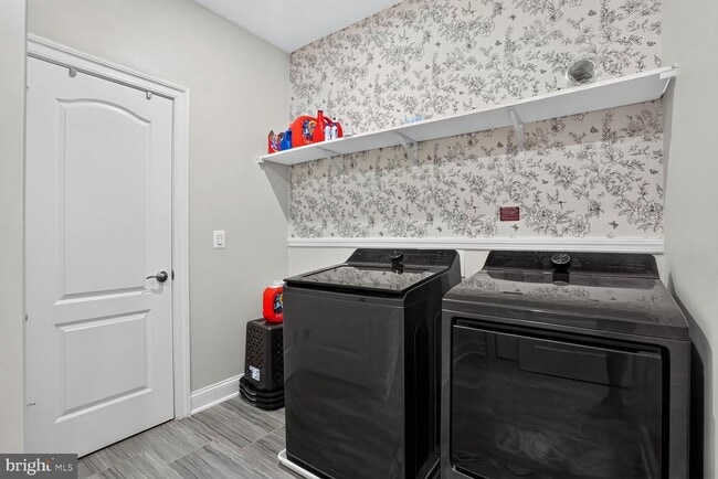 Building Photo - 23631 Glenmallie Ct