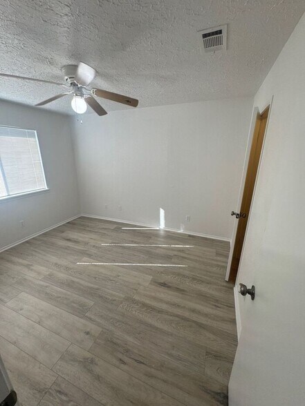 Building Photo - 1318 Marlton St