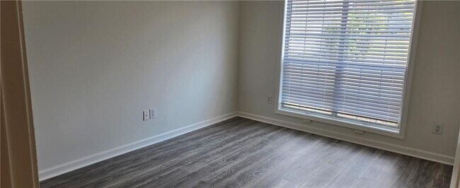 Building Photo - 4737 Cambridge Mews Ct