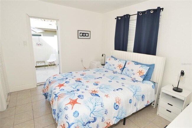 Building Photo - 156 146th Ave