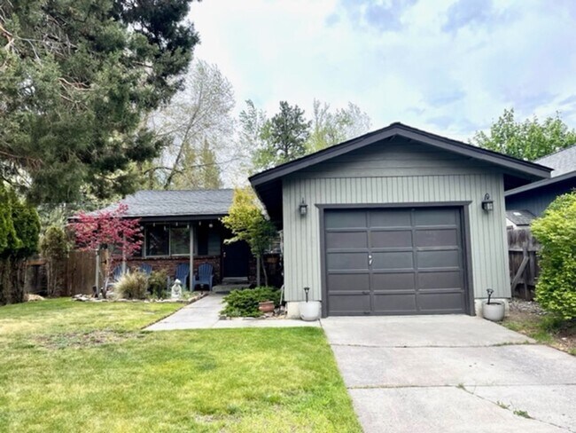 Primary Photo - Single Level Westside Home with fabulous b...