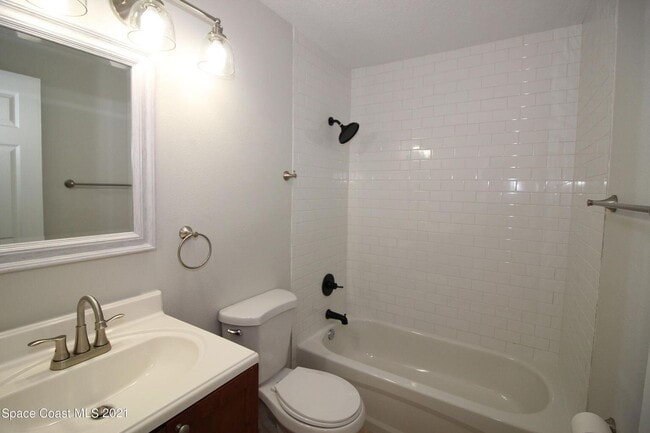 Building Photo - 2909 Zephyr Ln