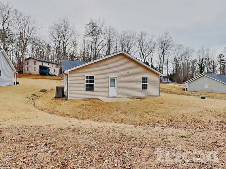 Building Photo - 4945 Westerly Dr