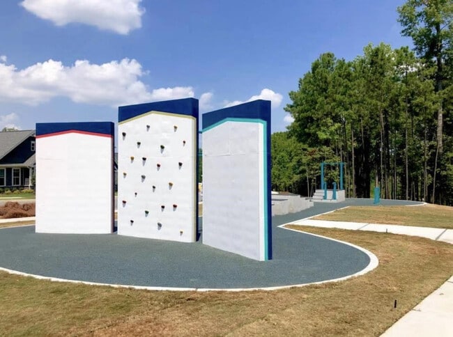 Play area - 1604 Drift Falls Ln