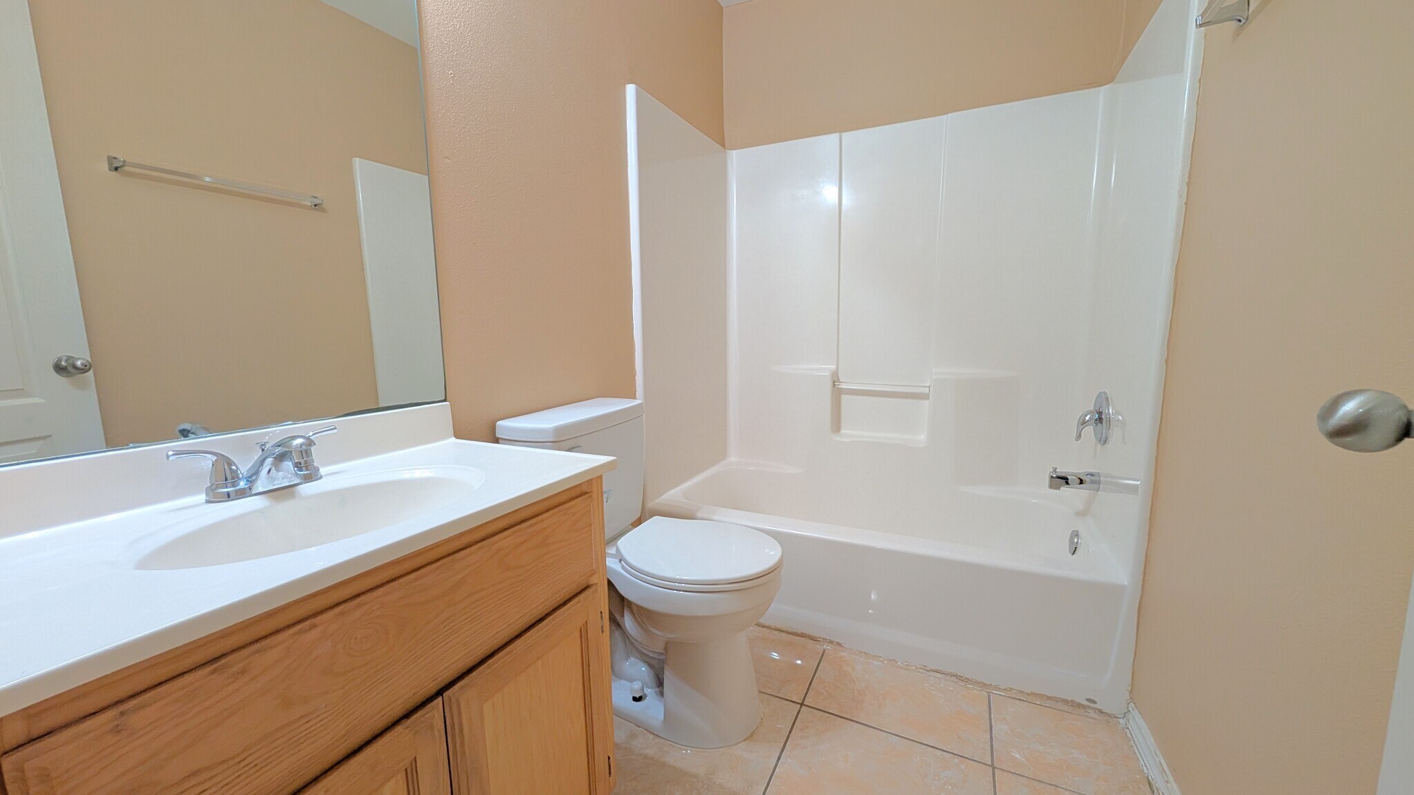 Building Photo - 808 W Arroyo Park Ln