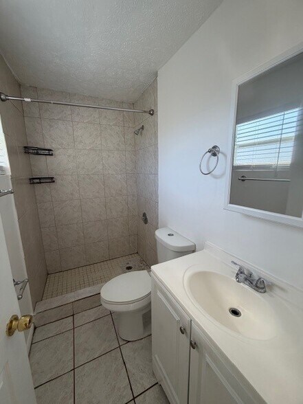 Building Photo - 4162 Kirk Rd