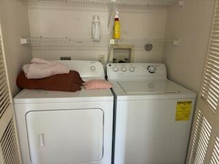 Building Photo - 4657 Fountains Dr S