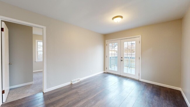 Building Photo - Jefferson Area - 3 Bedroom Single Family Home (between Lorain and Triskett)