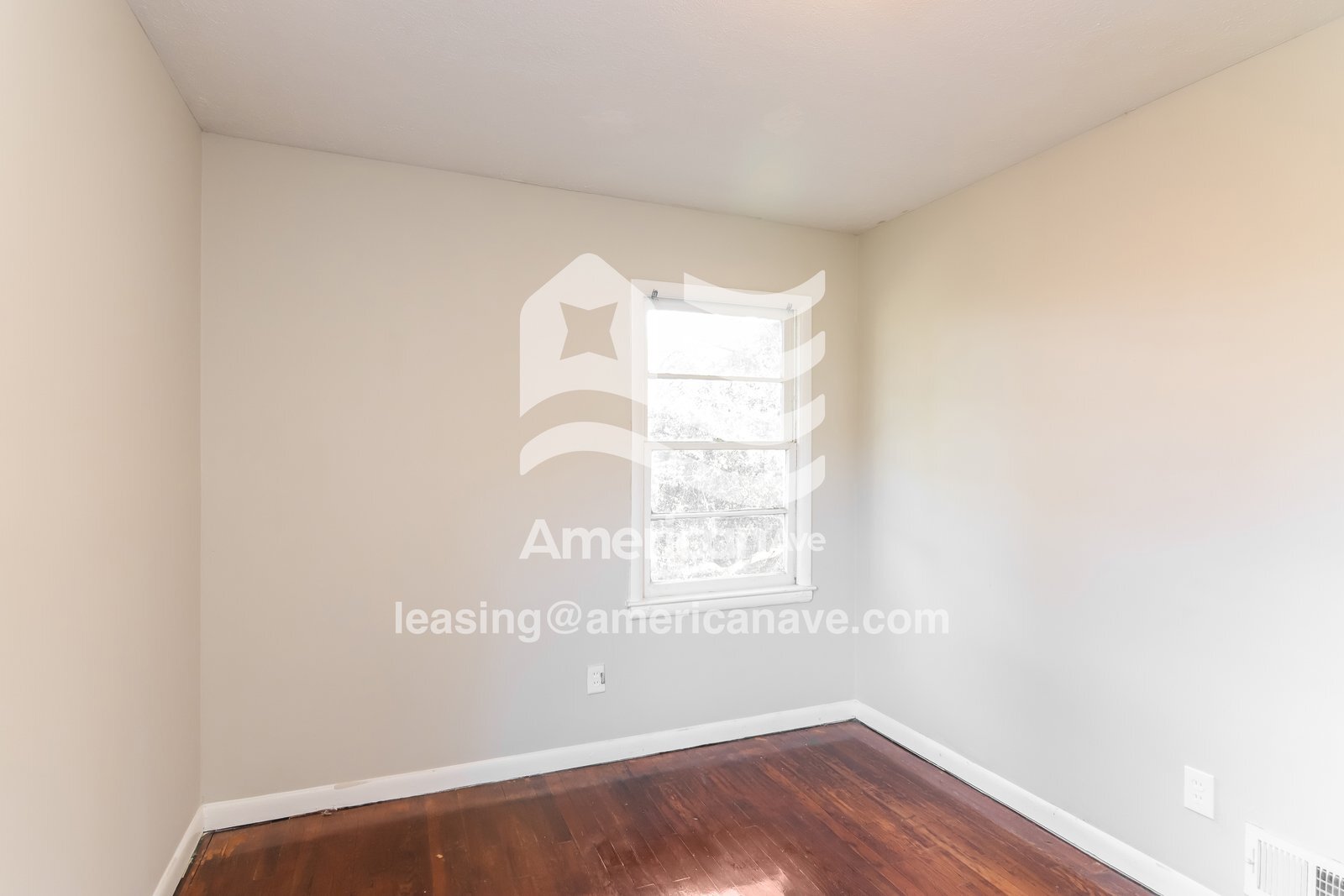 Building Photo - 822 33rd Ave