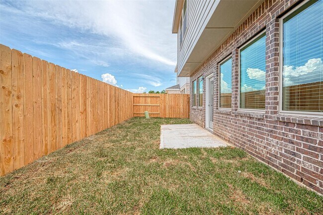 Building Photo - 17110 Pentland Hls Wy