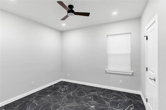 Building Photo - 544 Highview Ct