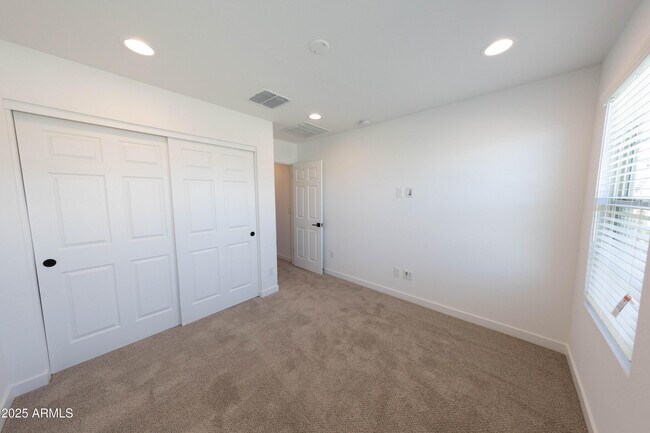 Building Photo - 9310 E Strobe Ave