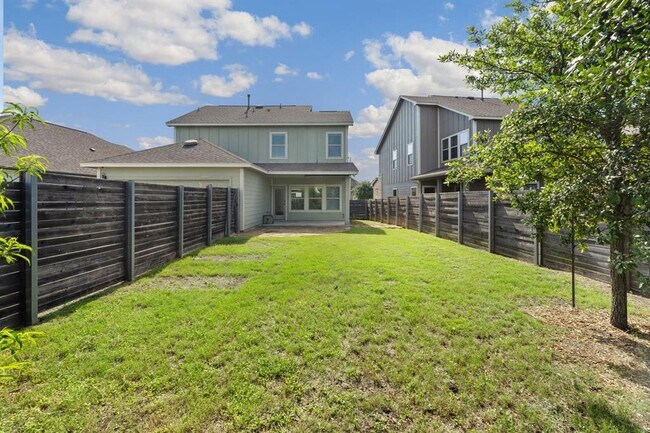 Building Photo - 8712 Slater Dr