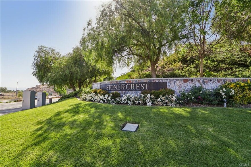 Building Photo - 14280 Yellowstone Ln
