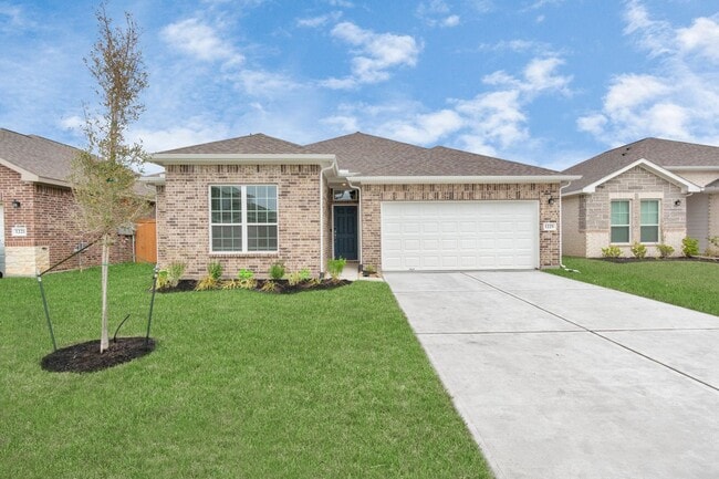 Building Photo - The Maple – Spacious Design, Exceptional L...
