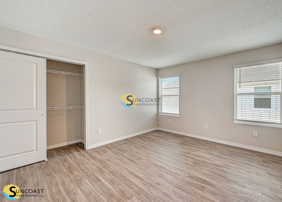 Building Photo - 9564 Hood Rd