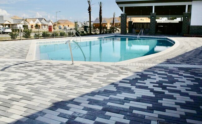 Building Photo - 115 Moonraker Cir