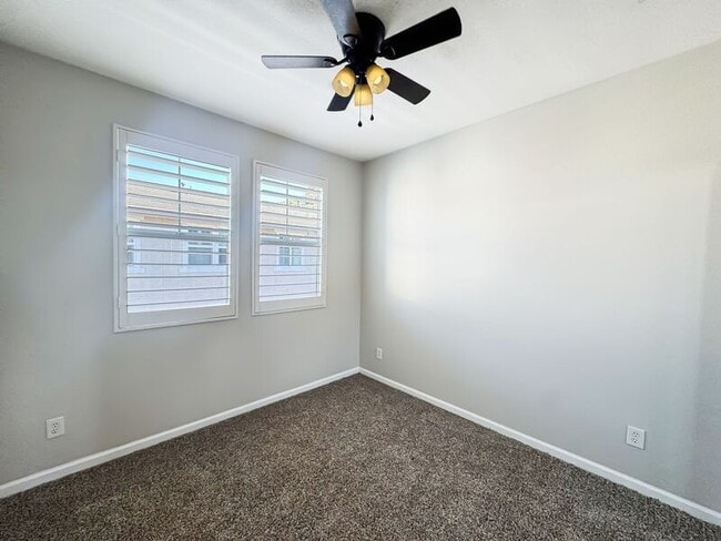 Building Photo - 3011 Cole Grade Dr