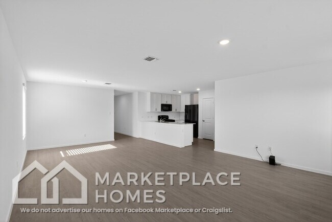 Building Photo - 9721 NW 124th St