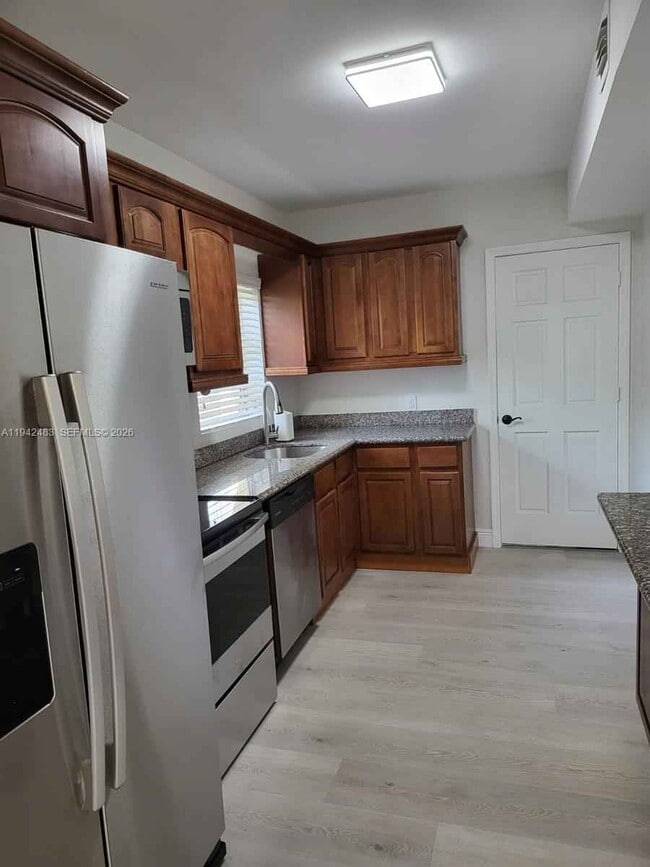 Building Photo - Southwest 31st Avenue, Miami, FL 33145 - 3 BR 2 BA single-family home