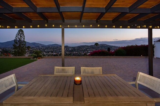 Building Photo - Mt. Helix Ranch Home with Views