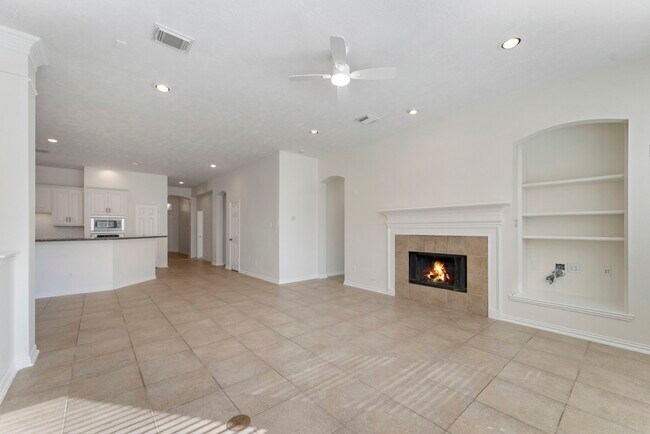 Building Photo - 10 Andante Trail Pl