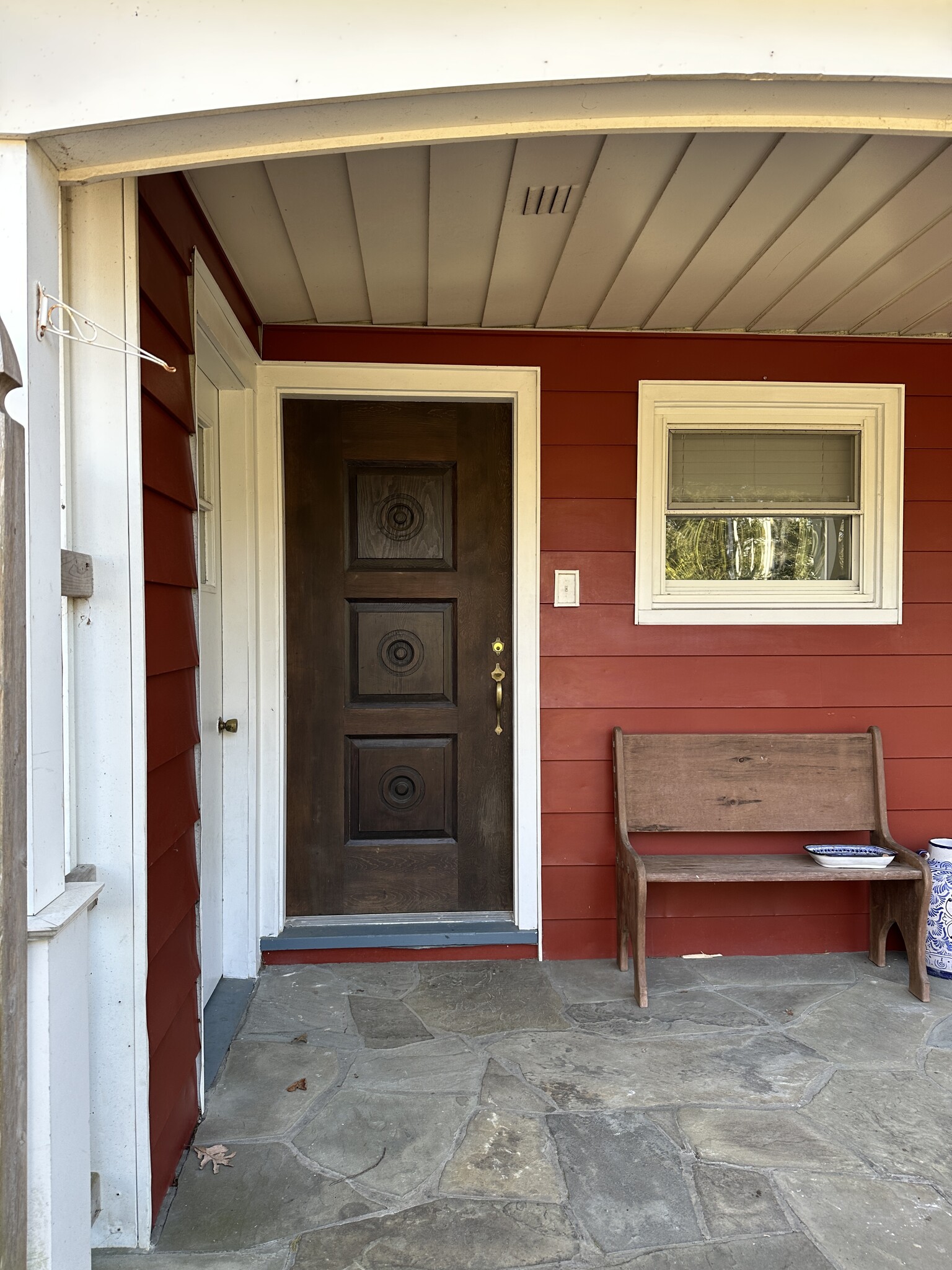 One bedroom in-law apt - 45 Colony Ct