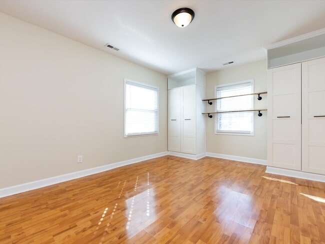 Building Photo - 1324 Bethel Rd