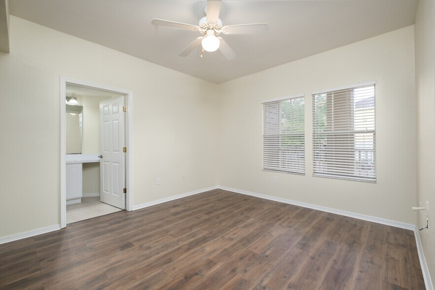 Building Photo - 5133 SW 91 Ct