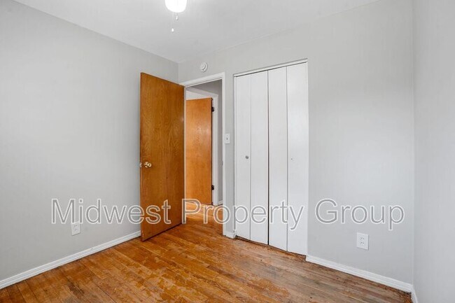 Building Photo - 1145 Scott Ave