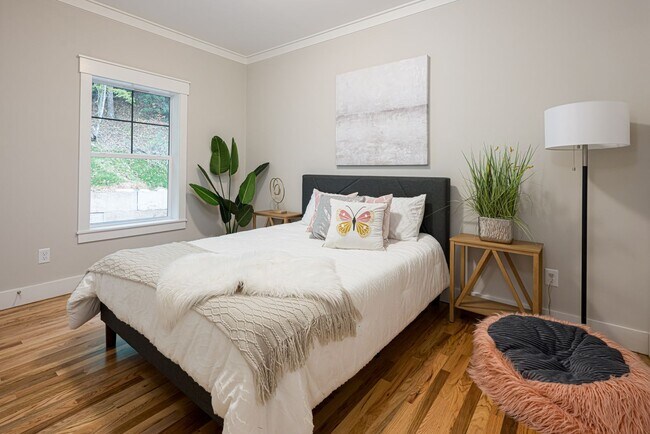 Building Photo - Large New Construction Rental - Old Fort