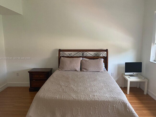 Building Photo - 11357 NW 42nd Terrace