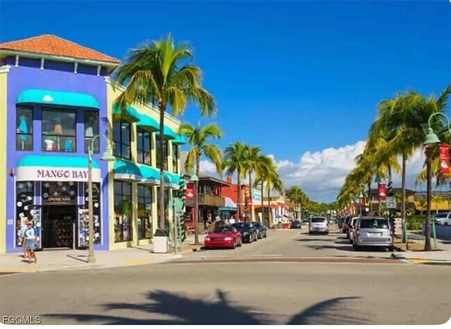 Building Photo - 1661 Coronado Rd