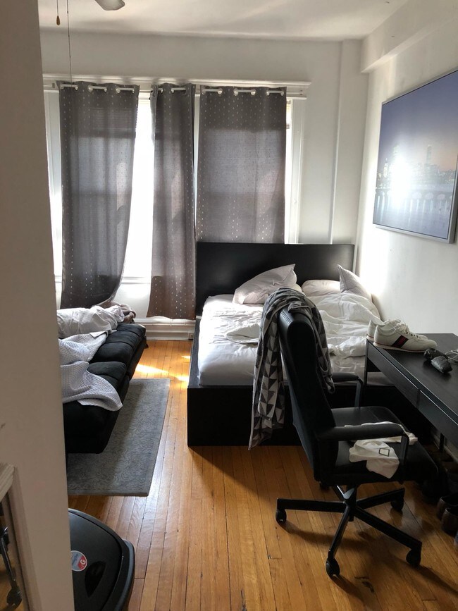 Primary Photo - 270 Huntington Ave