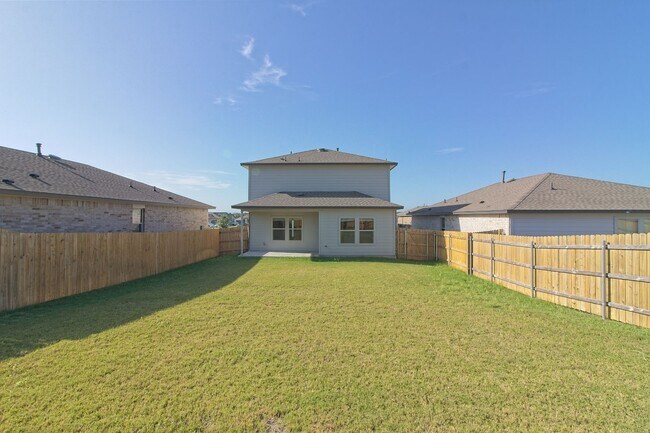 Building Photo - 425 Coda Xing Georgetown, TX 78633