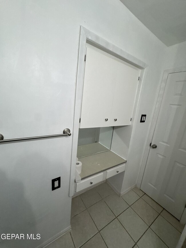 Building Photo - 5704 Miami Ct