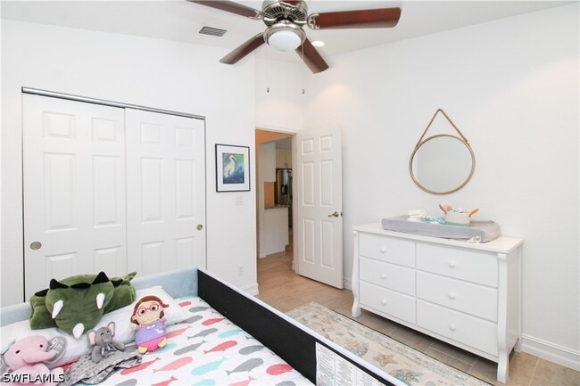 Building Photo - 721 Logan Blvd S