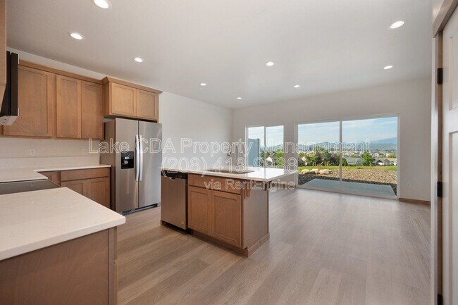 Building Photo - 3592 Blaze Lp