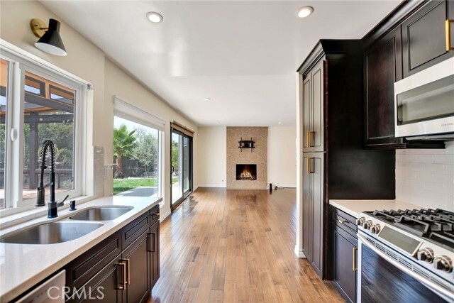 Building Photo - 454 Mt Carmel Dr