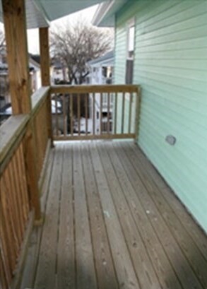 Building Photo - 219 Forest St