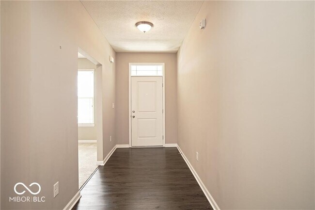 Building Photo - 8709 Rowling Way