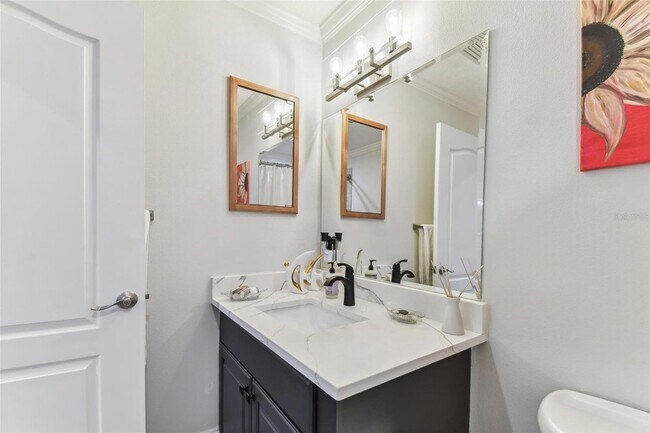 Building Photo - 200 Skiff Point